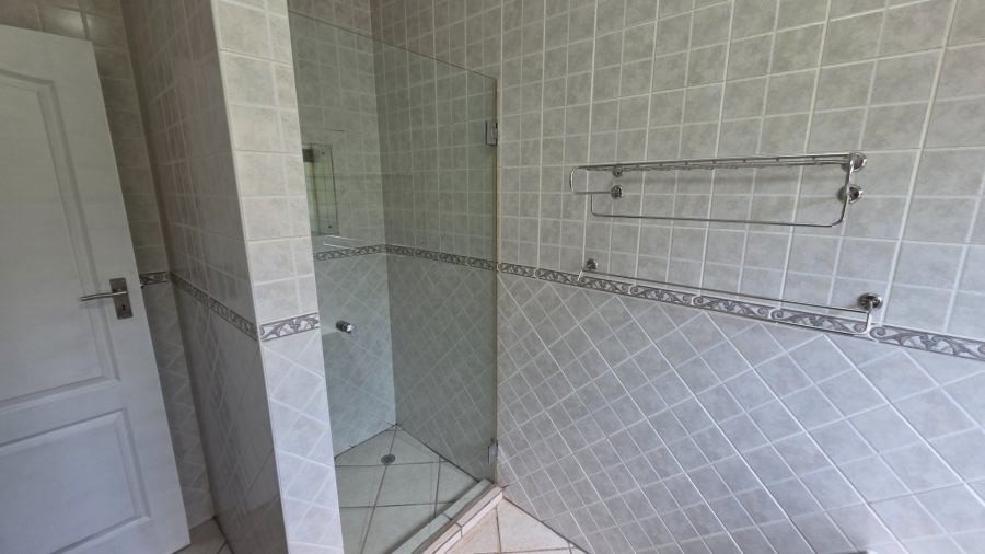 3 Bedroom Property for Sale in Menkenkop Western Cape